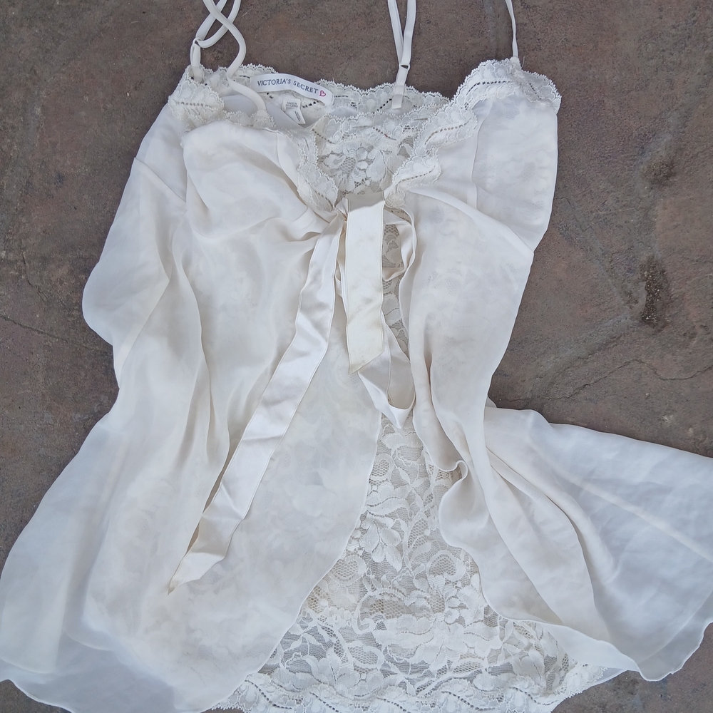 Victoria's Secret Cream Lace Tank Top